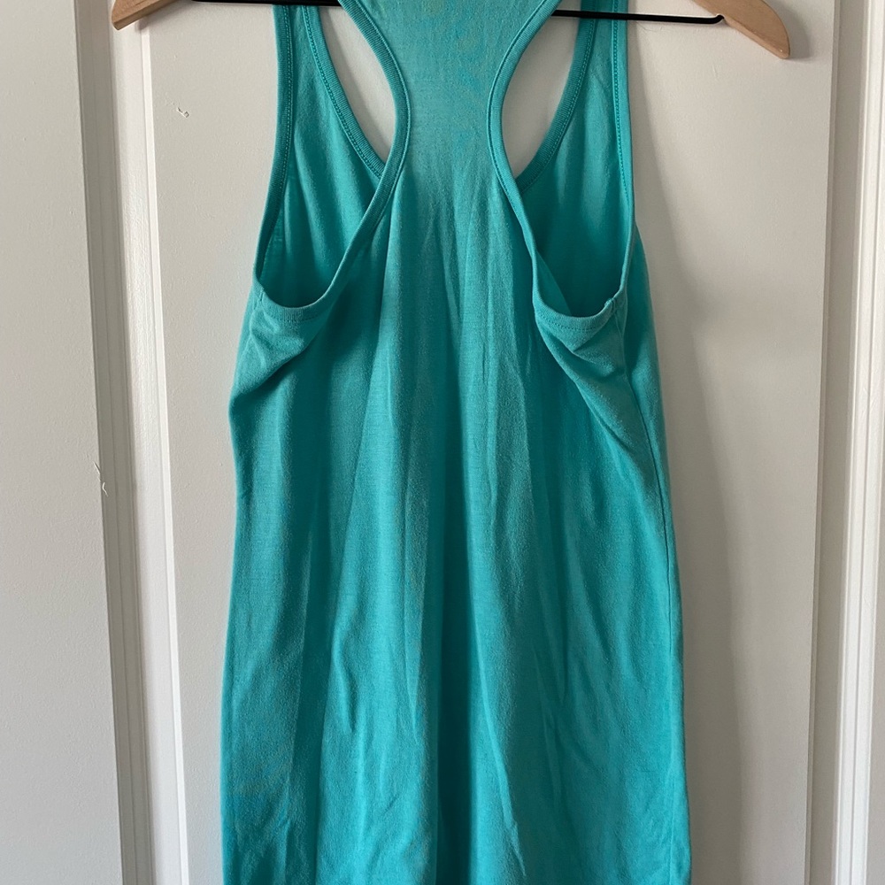 Nike Tank - Picture 2 of 5